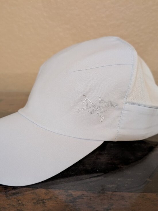 Arc\'teryx Light Blue Performance Running Hat Cap Adjustable Unisex main image 5